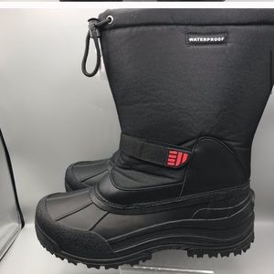 Waterproof mens thermolite snow boots size 13